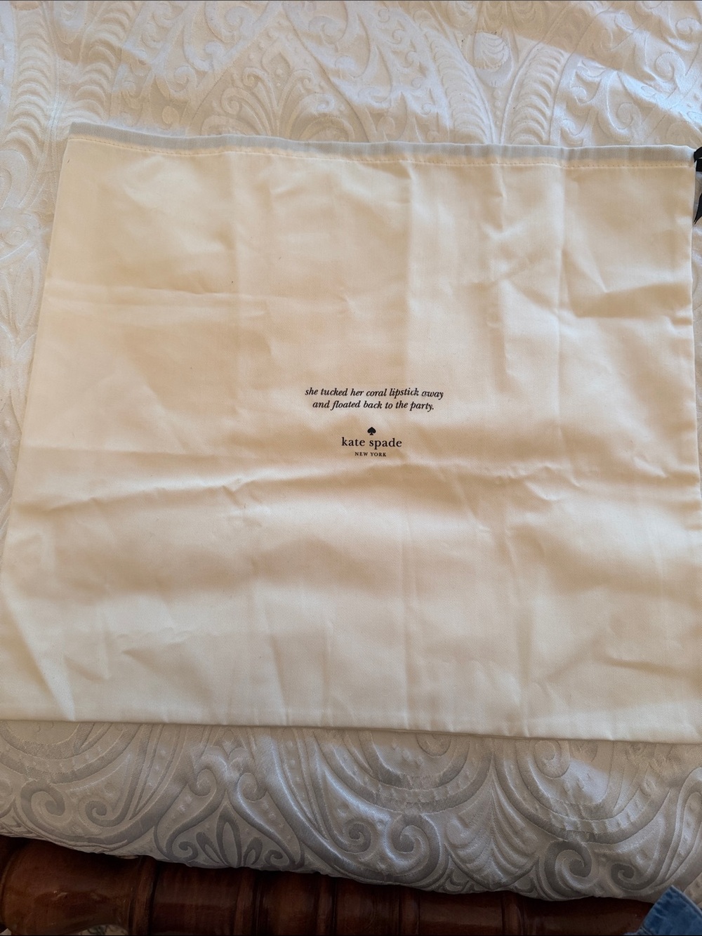 Kate spade Cream Fabric Dust Bag with Logo New never used